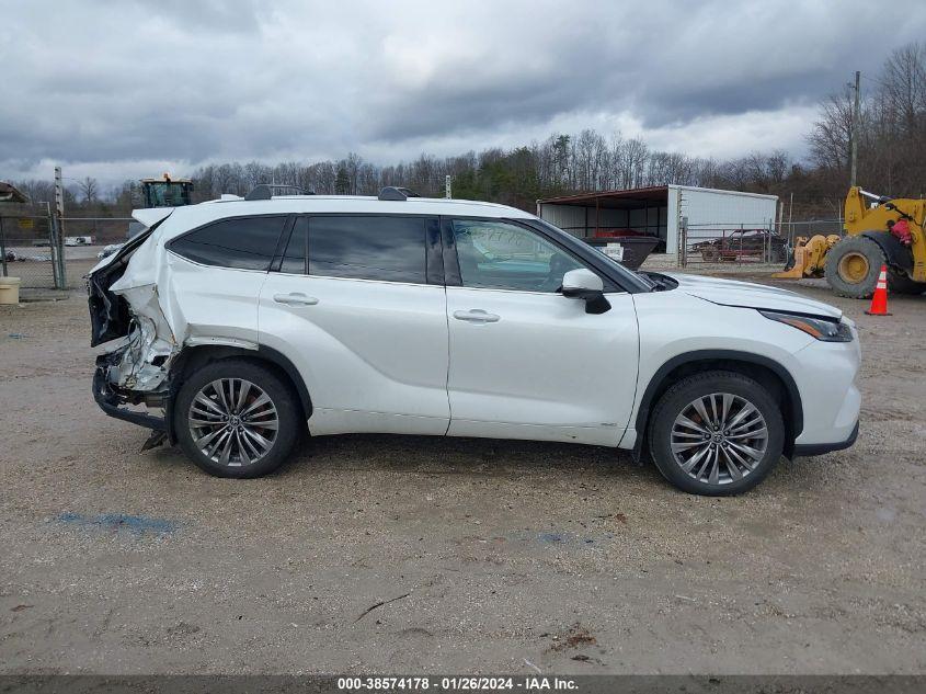 TOYOTA HIGHLANDER HYBRID PLATINUM 2022