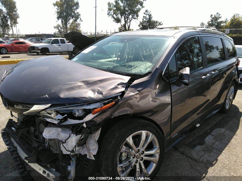 TOYOTA SIENNA LIMITED/PLATINUM 2021