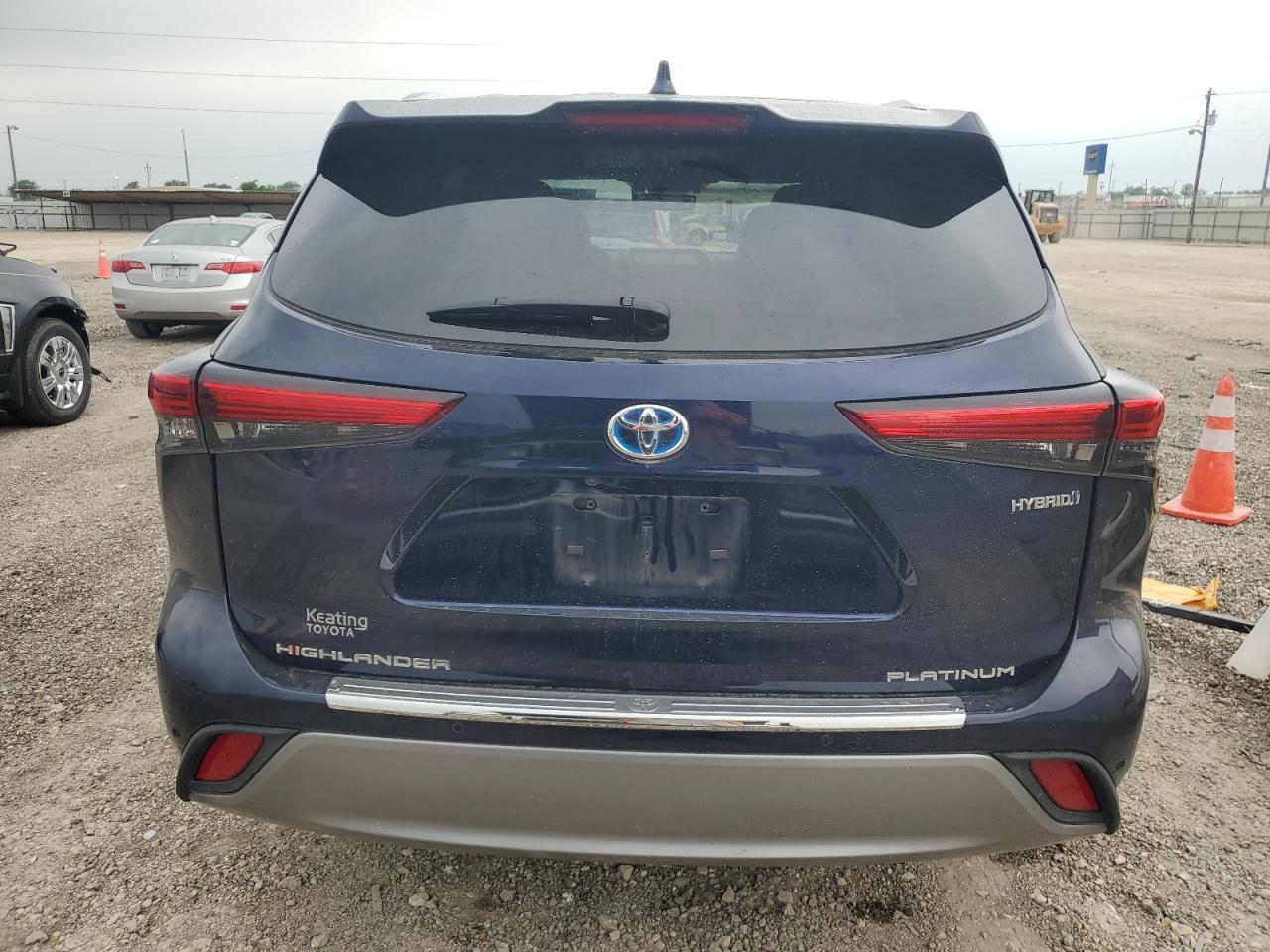 TOYOTA HIGHLANDER  2023