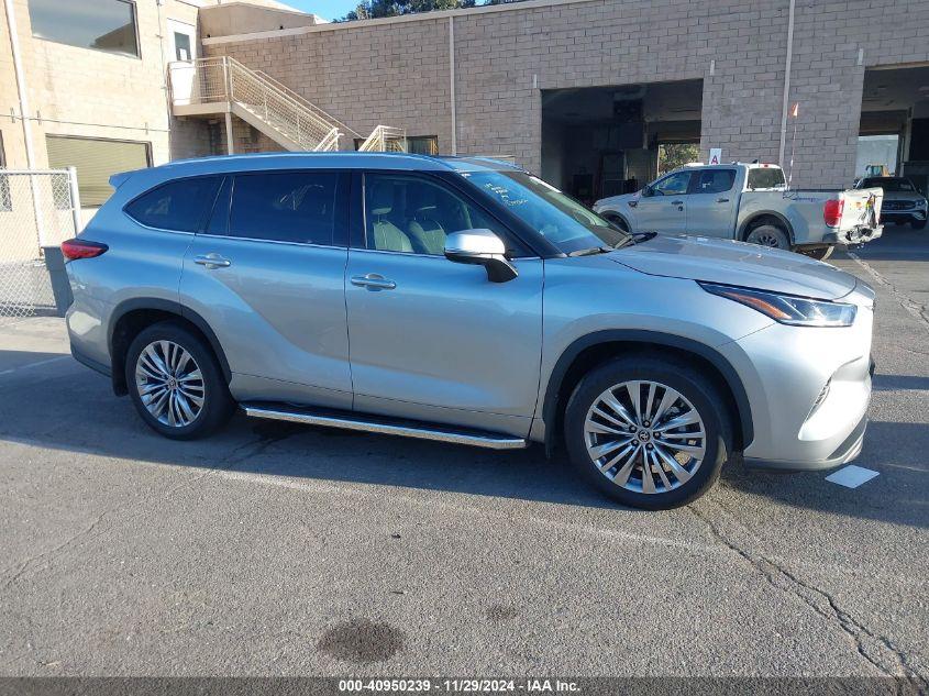 TOYOTA HIGHLANDER PLATINUM 2022