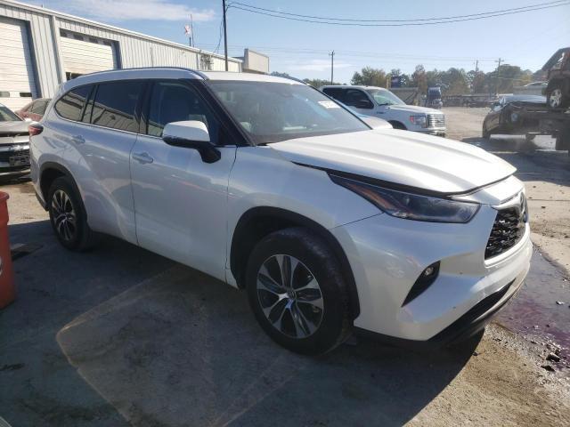 TOYOTA HIGHLANDER  2021