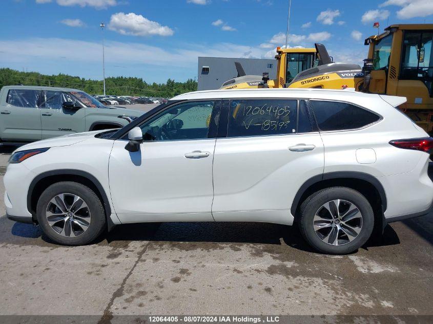 TOYOTA HIGHLANDER xle 2022