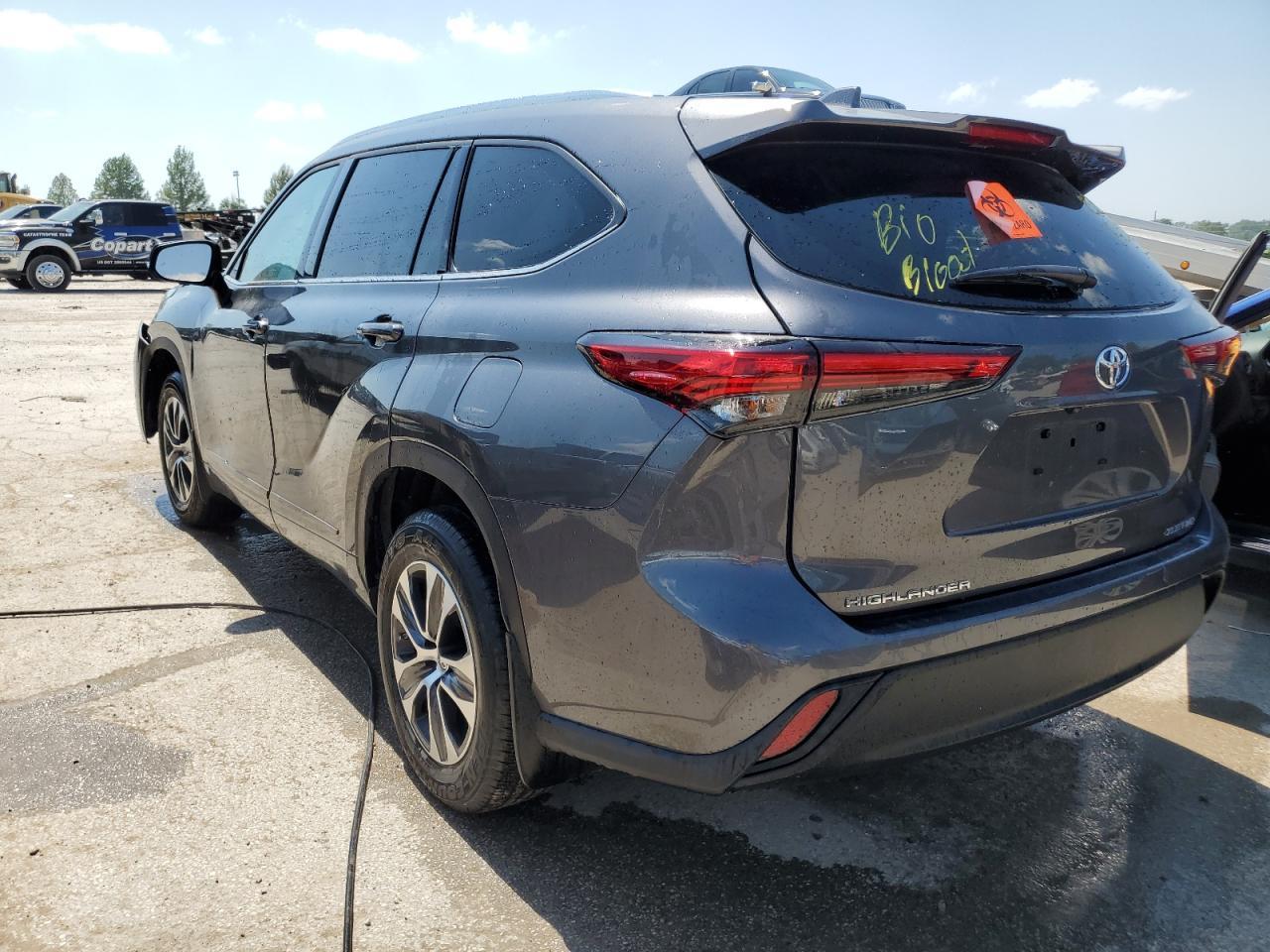 TOYOTA HIGHLANDER  2021