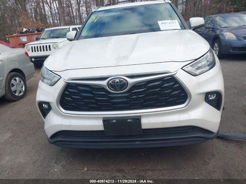 TOYOTA HIGHLANDER XLE 2020