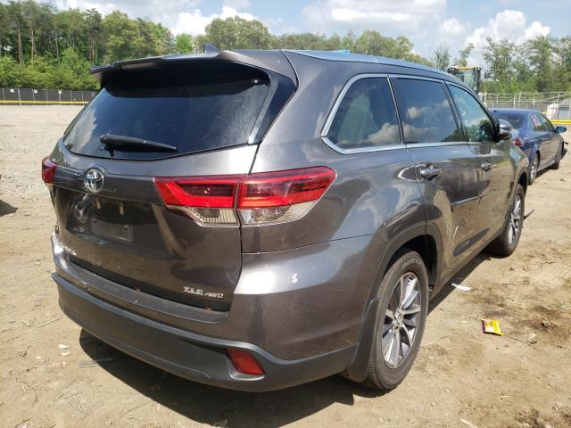 TOYOTA HIGHLANDER  2019