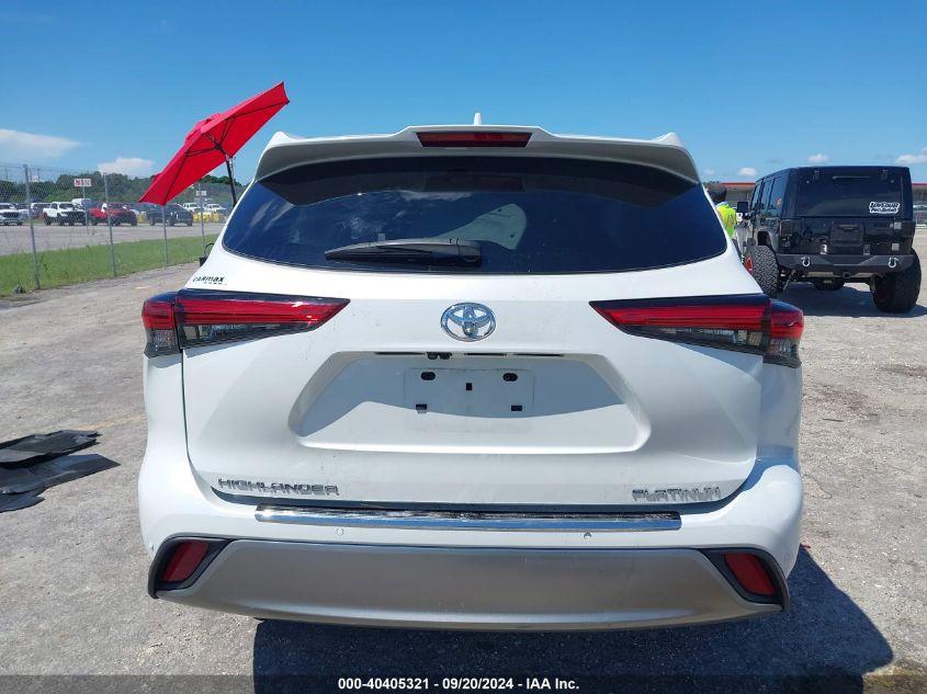 TOYOTA HIGHLANDER PLATINUM 2023