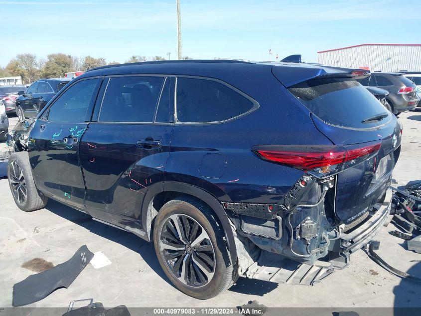 TOYOTA HIGHLANDER XSE 2022