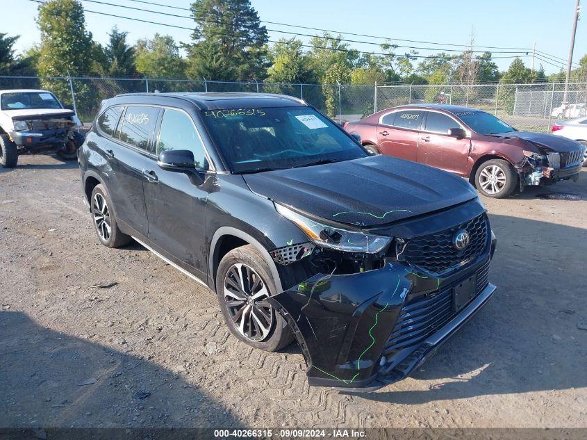 TOYOTA HIGHLANDER XSE 2022