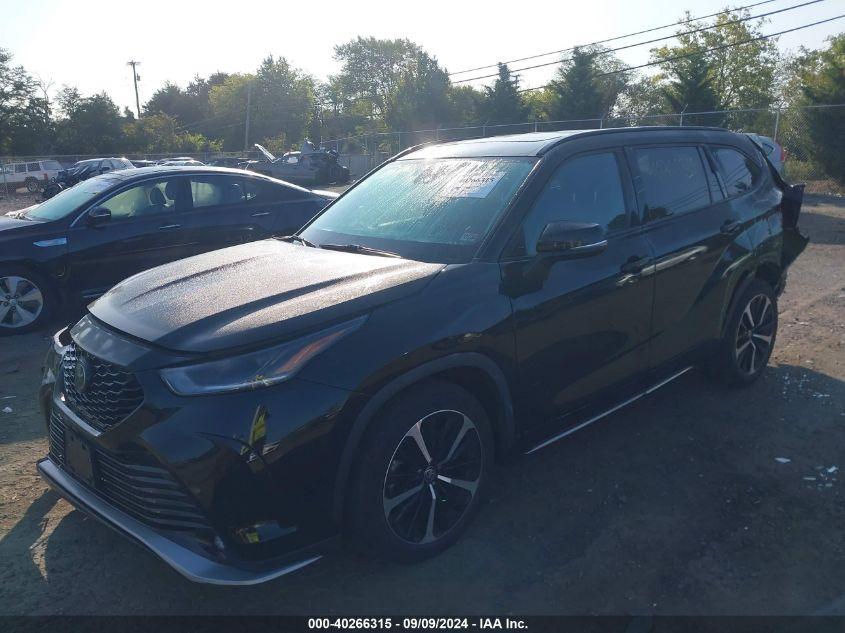 TOYOTA HIGHLANDER XSE 2022