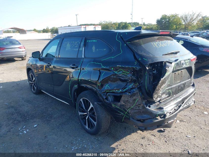 TOYOTA HIGHLANDER XSE 2022