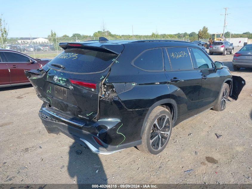 TOYOTA HIGHLANDER XSE 2022