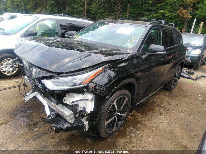 TOYOTA HIGHLANDER XSE 2021