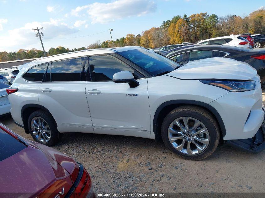 TOYOTA HIGHLANDER HYBRID LIMITED 2020