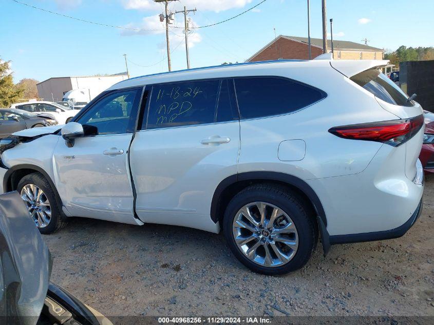 TOYOTA HIGHLANDER HYBRID LIMITED 2020