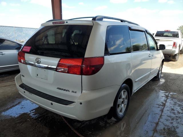 TOYOTA SIENNA XLE 2005