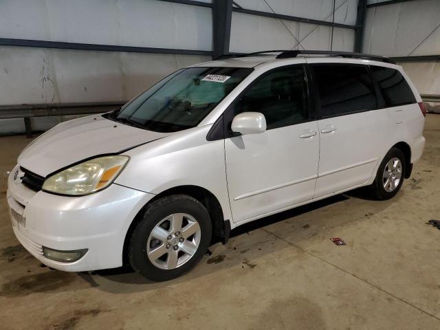 TOYOTA SIENNA XLE 2004