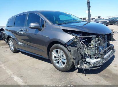 TOYOTA SIENNA LIMITED 2023