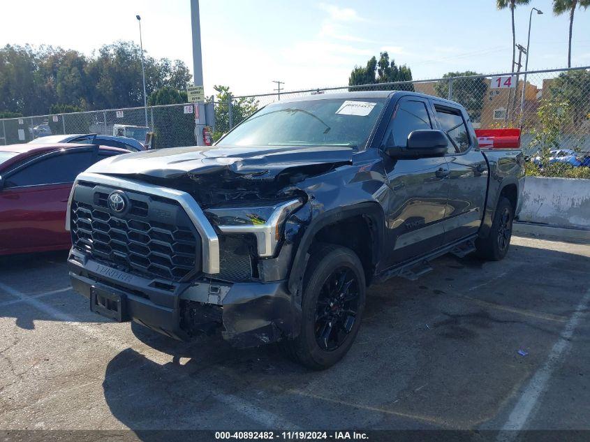 TOYOTA TUNDRA SR5 2023