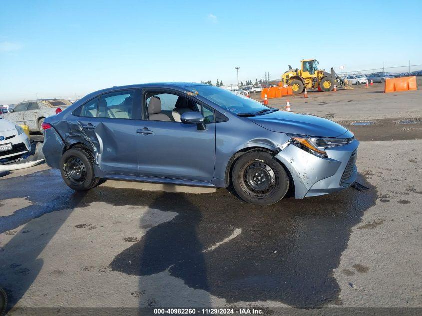 TOYOTA COROLLA LE 2024