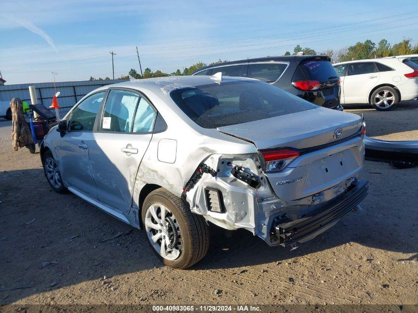 TOYOTA COROLLA LE 2024