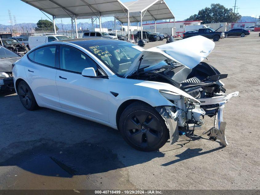 TESLA MODEL 3 STANDARD RANGE PLUS REAR-WHEEL DRIVE 2021