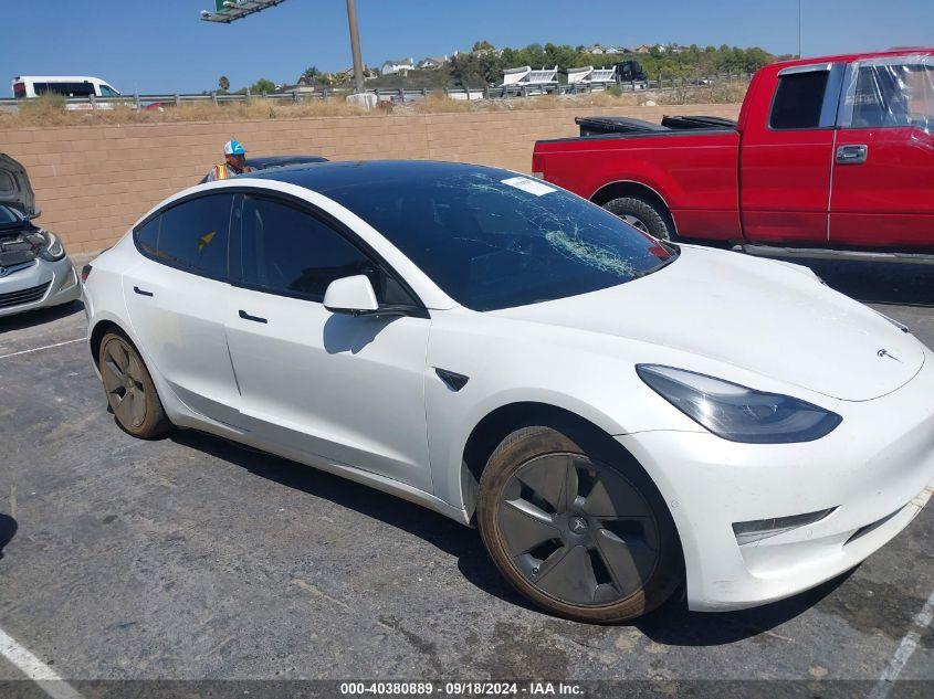 TESLA MODEL 3 STANDARD RANGE PLUS REAR-WHEEL DRIVE 2021