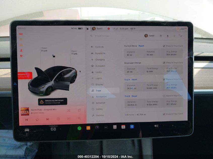 TESLA MODEL 3 STANDARD RANGE PLUS REAR-WHEEL DRIVE 2021