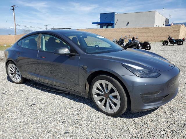 TESLA MODEL 3  2022