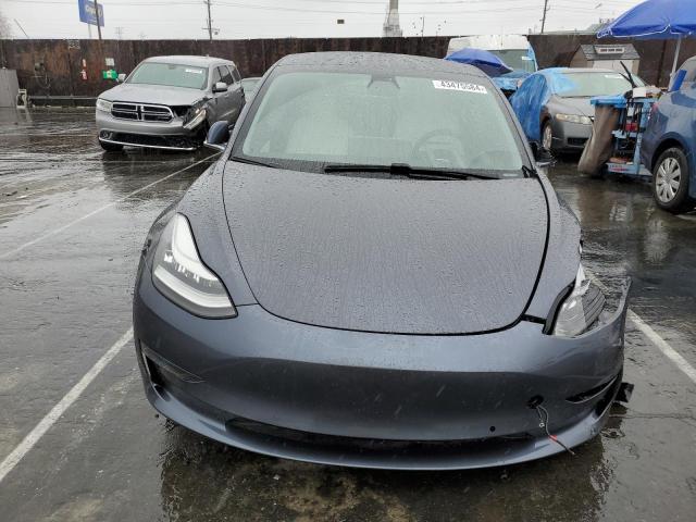 TESLA MODEL 3  2020