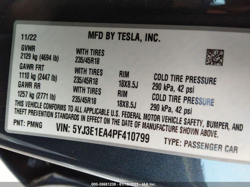 TESLA MODEL 3  2023