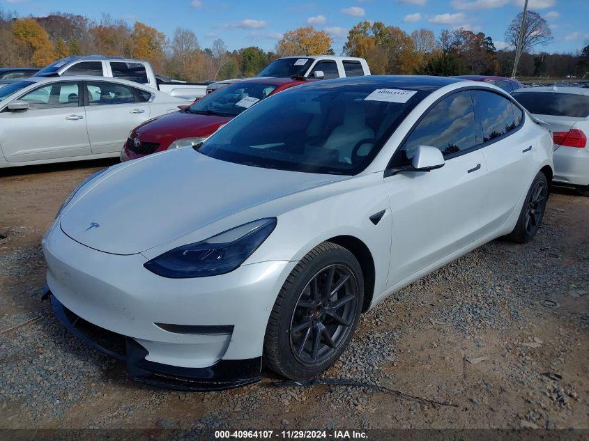 TESLA MODEL 3 STANDARD RANGE PLUS REAR-WHEEL DRIVE 2021