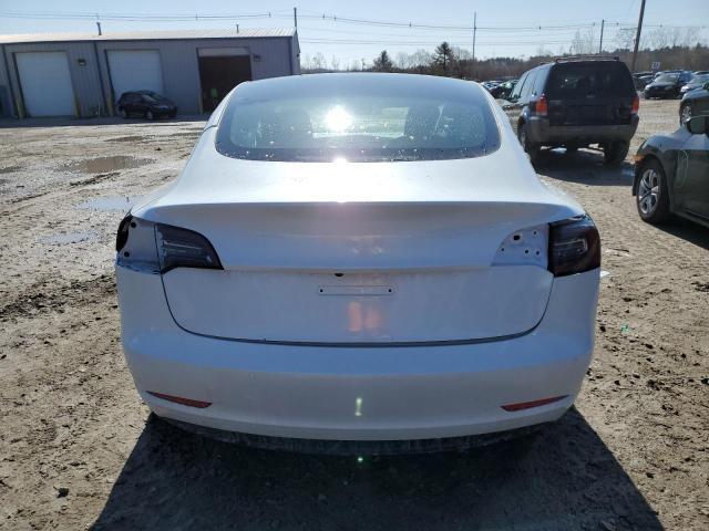 TESLA MODEL 3  2022