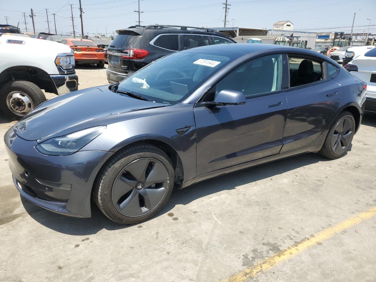 TESLA MODEL 3  2023