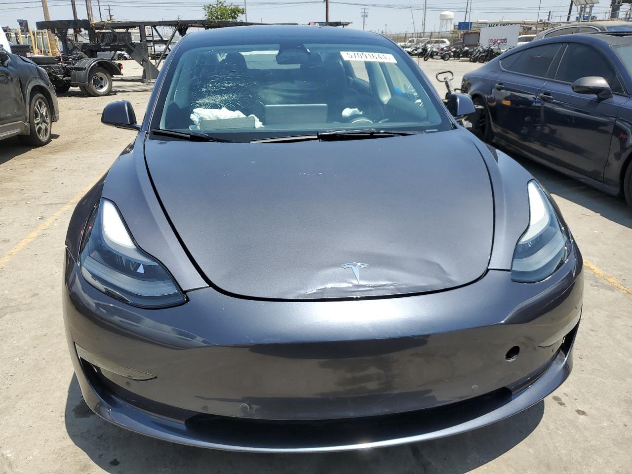 TESLA MODEL 3  2023