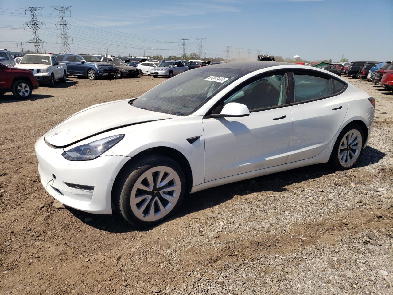 TESLA MODEL 3  2021