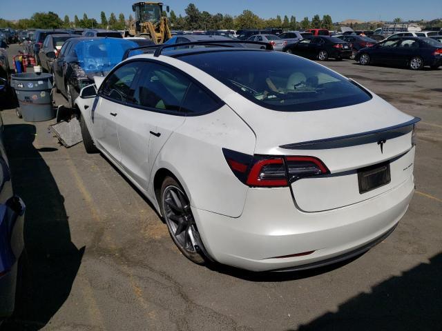 TESLA MODEL 3  2021