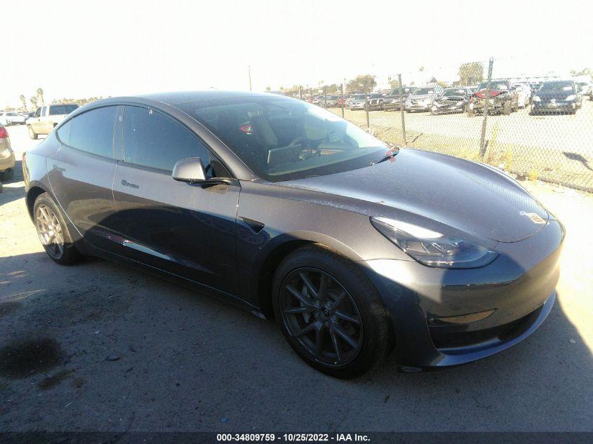 TESLA MODEL 3  2022