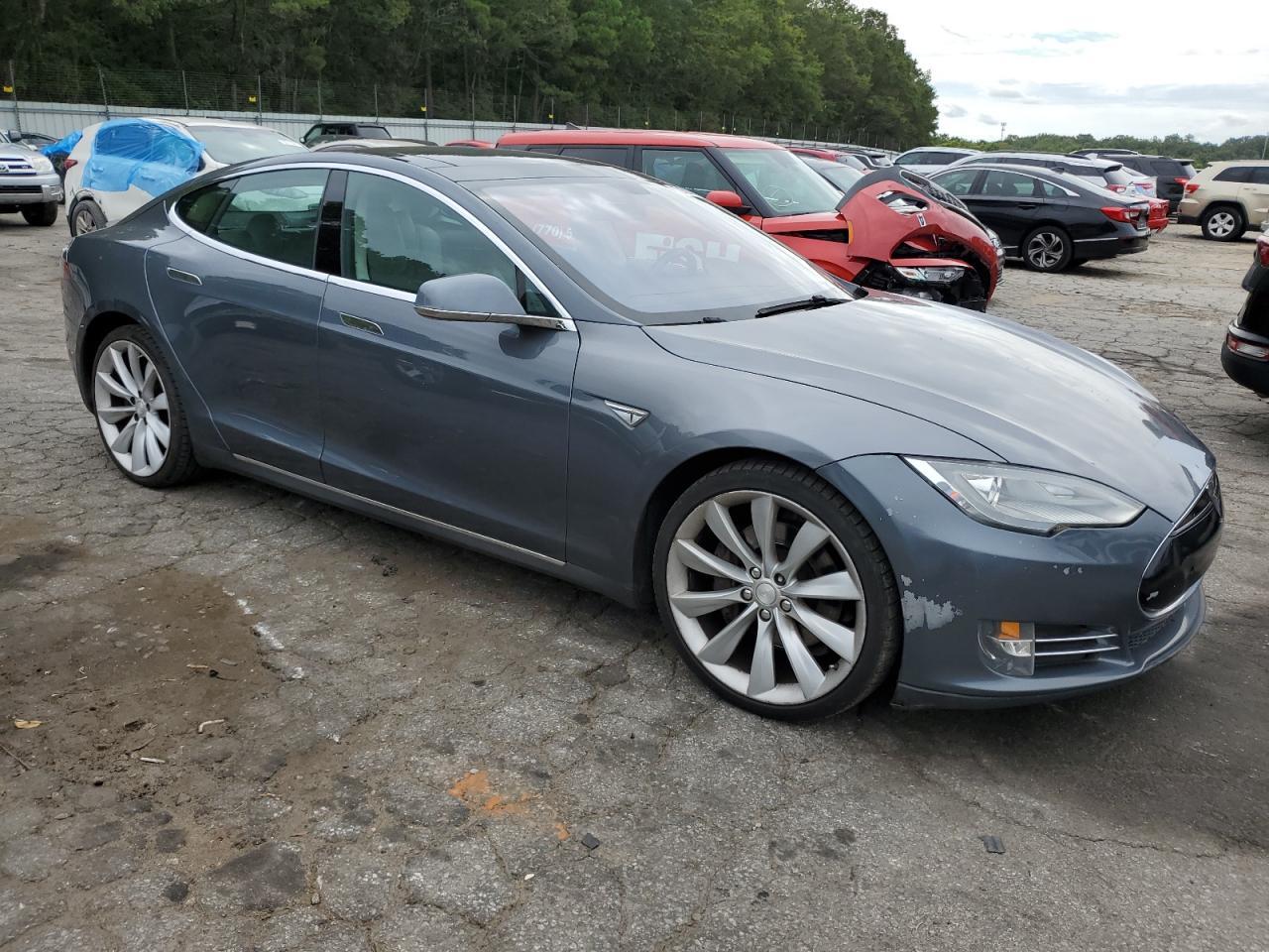 TESLA MODEL S  2013