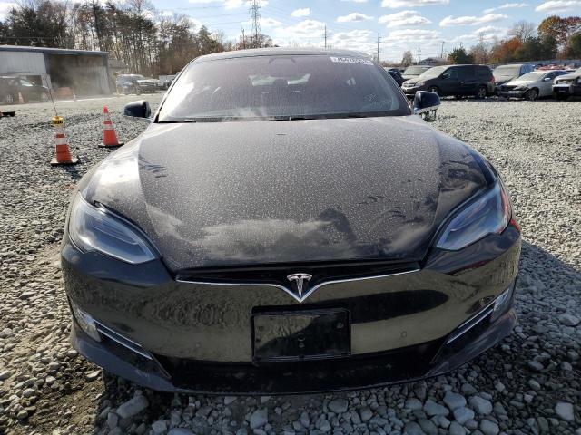 TESLA MODEL S  2020