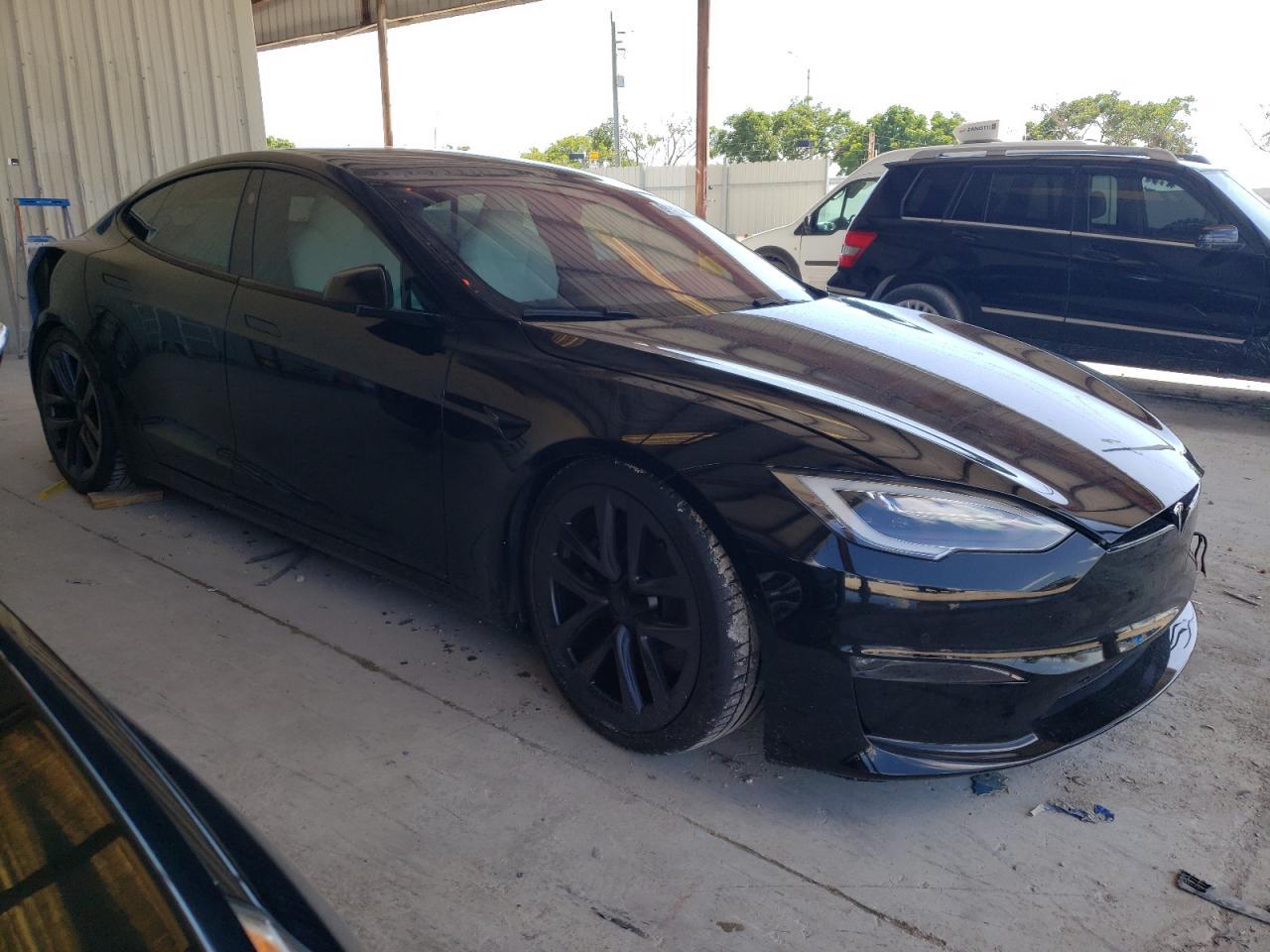 TESLA MODEL S  2022