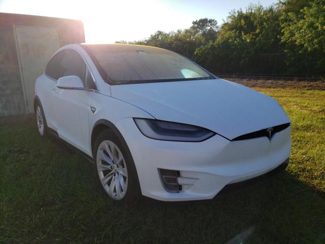 TESLA MODEL X  2020