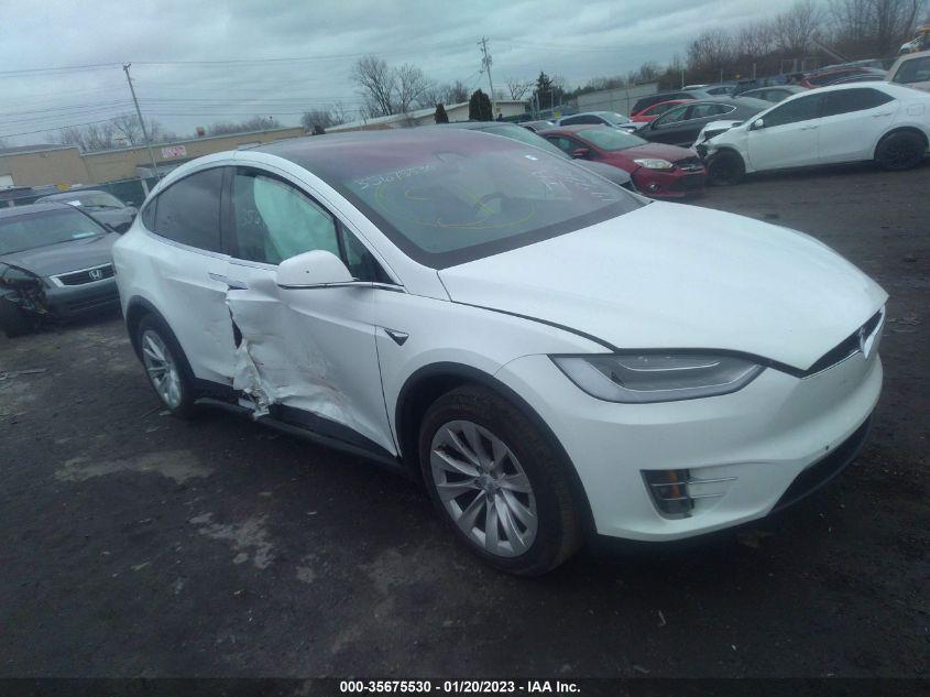 TESLA MODEL X  2019