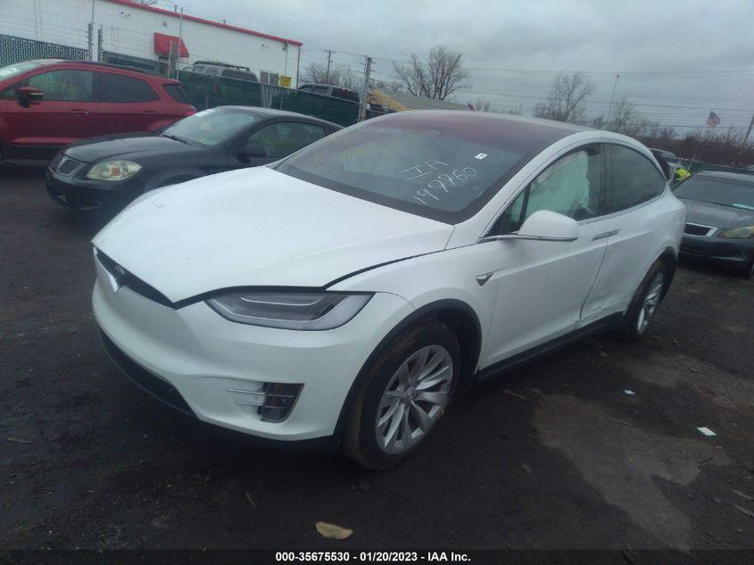 TESLA MODEL X  2019