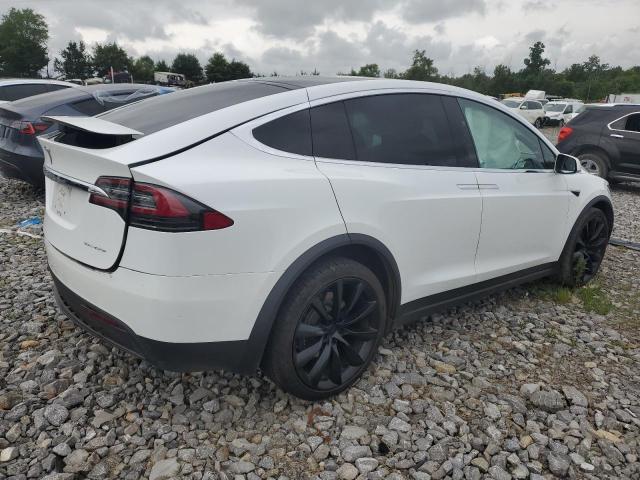 TESLA MODEL X  2020