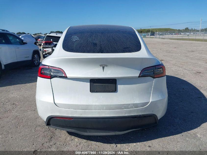 TESLA MODEL Y STANDARD RANGE REAR-WHEEL DRIVE 2021