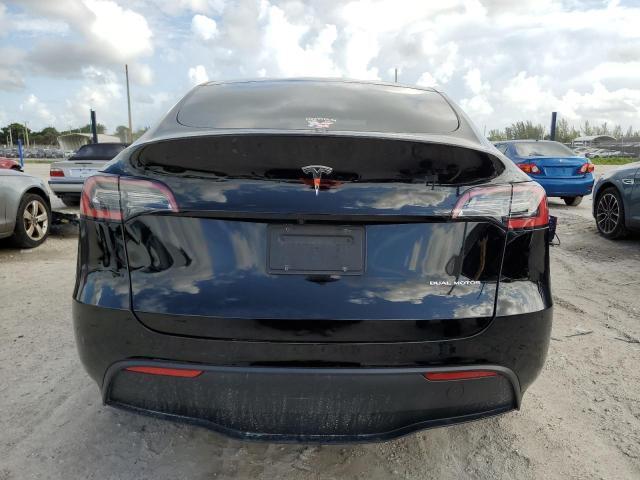 TESLA MODEL Y  2021