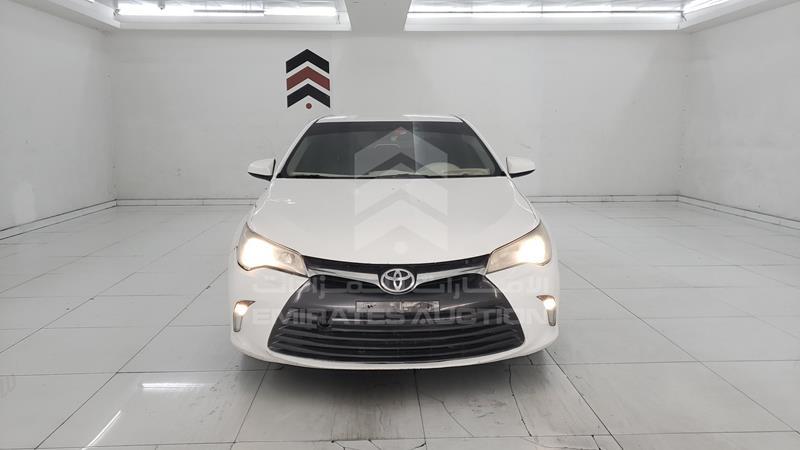 Toyota Camry  2017