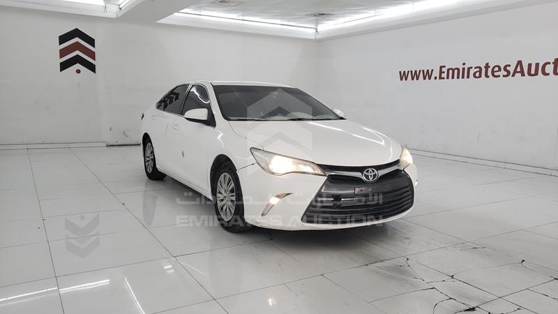 Toyota Camry  2017