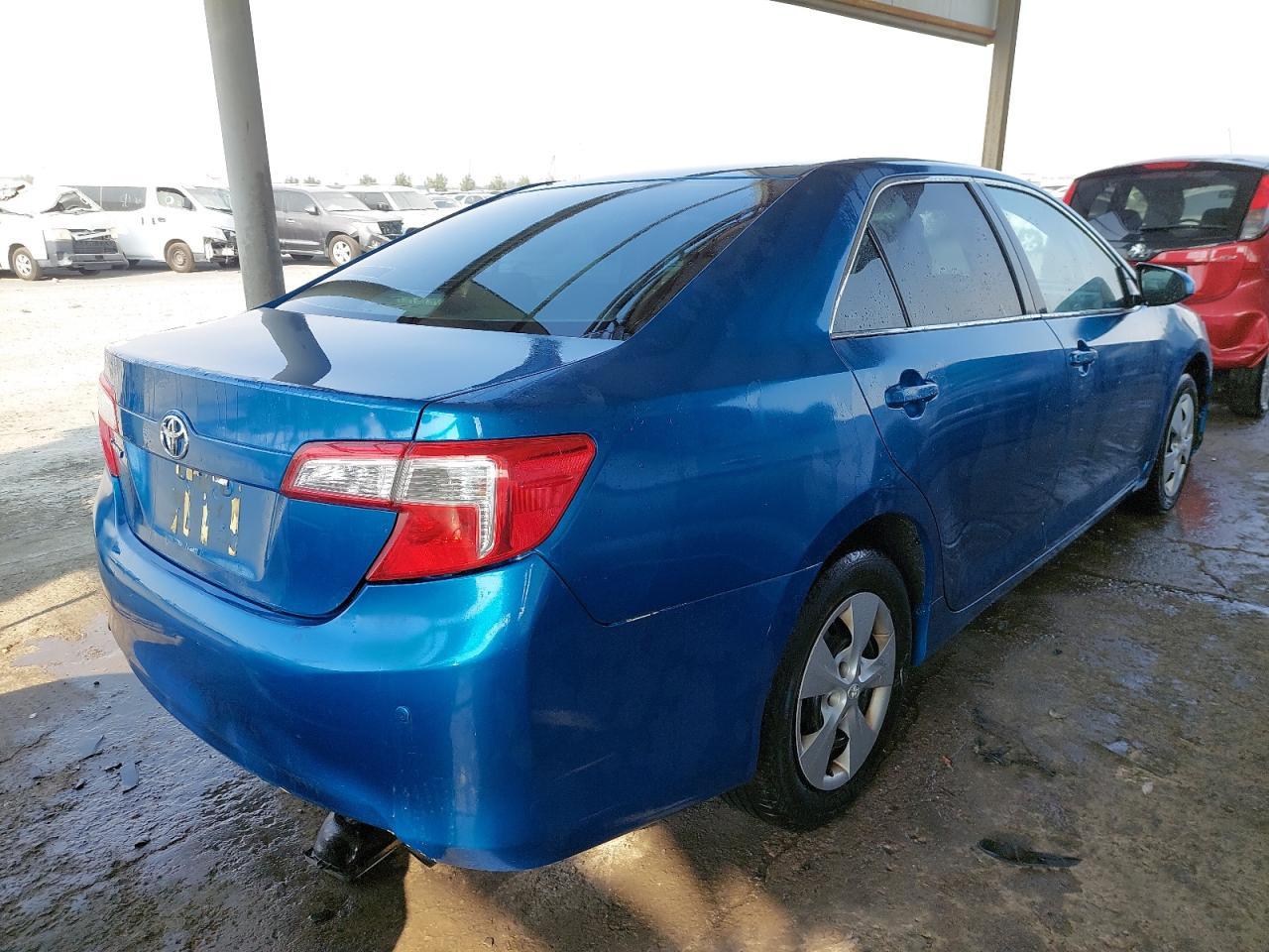 TOYOTA CAMRY  2015