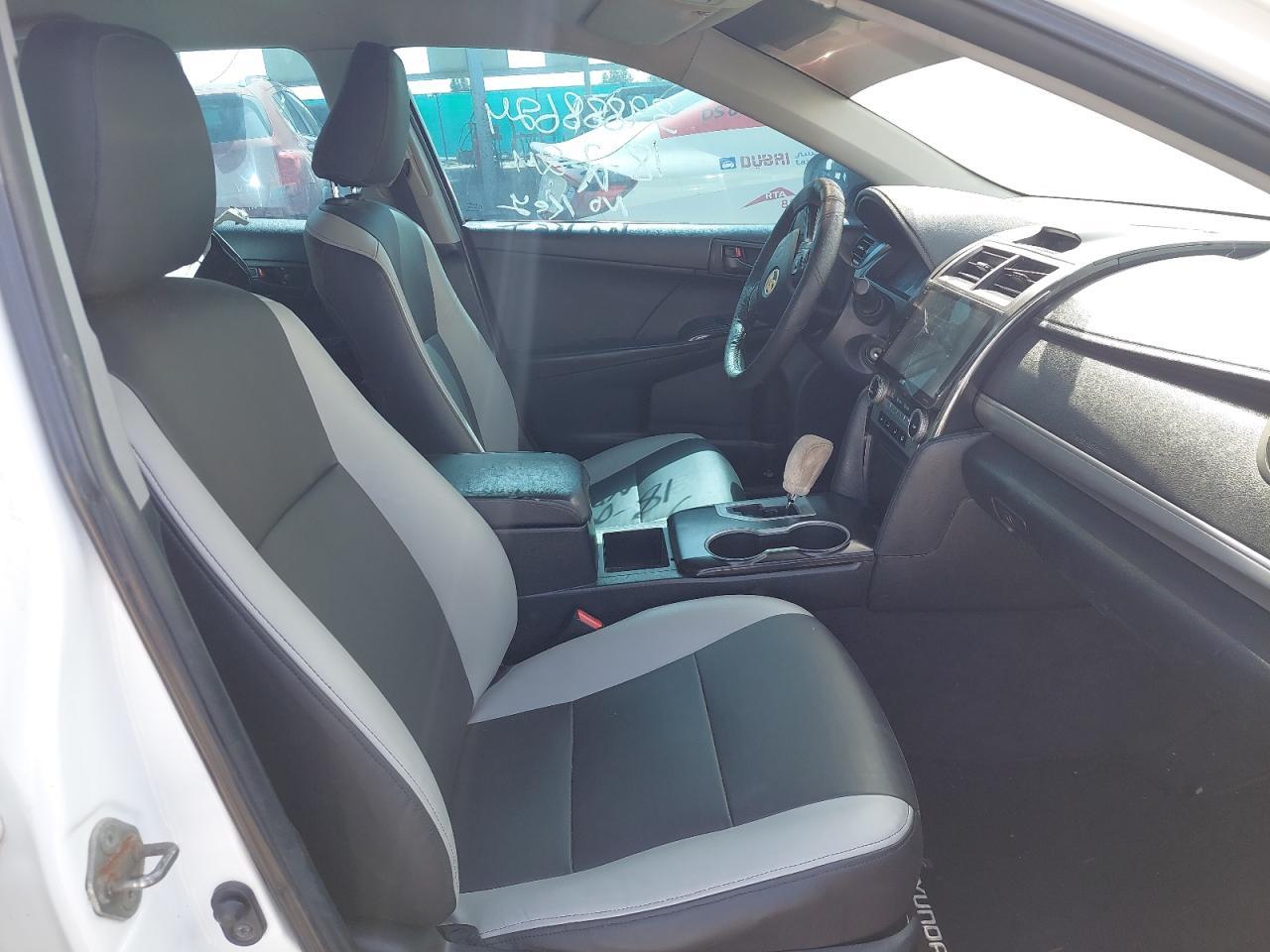 TOYOTA CAMRY  2015